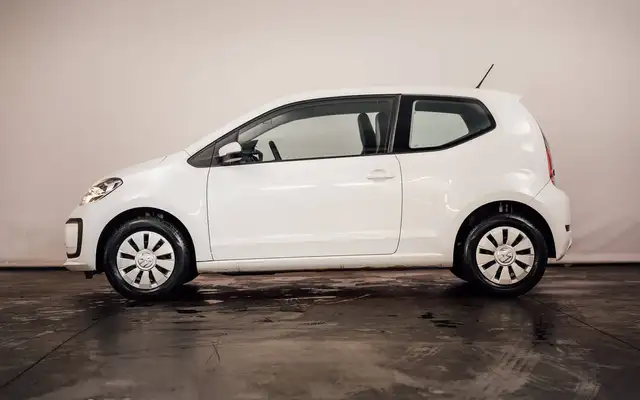 Volkswagen Up! view 2
