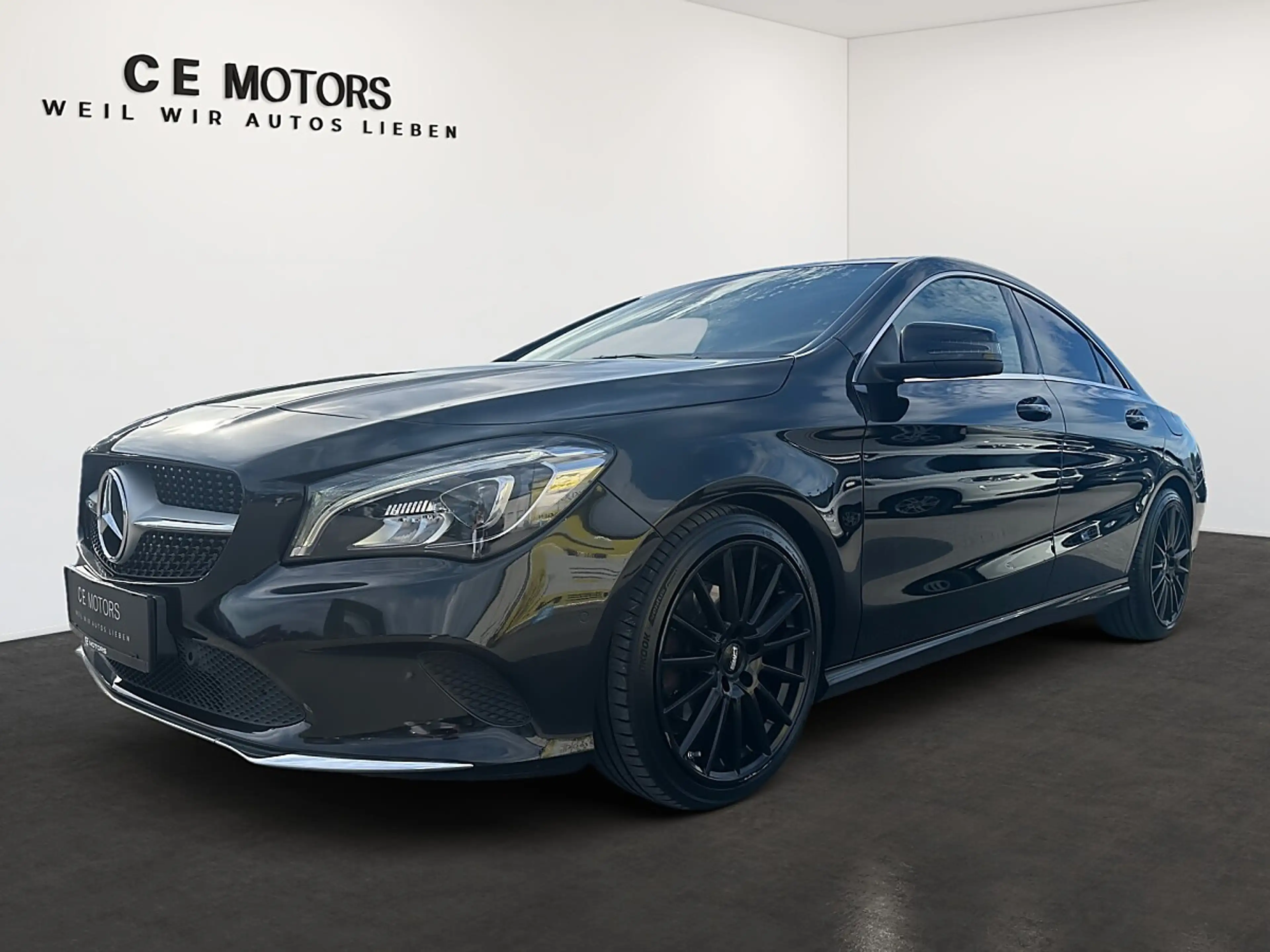 Mercedes-Benz CLA 200 CDI Night Edition