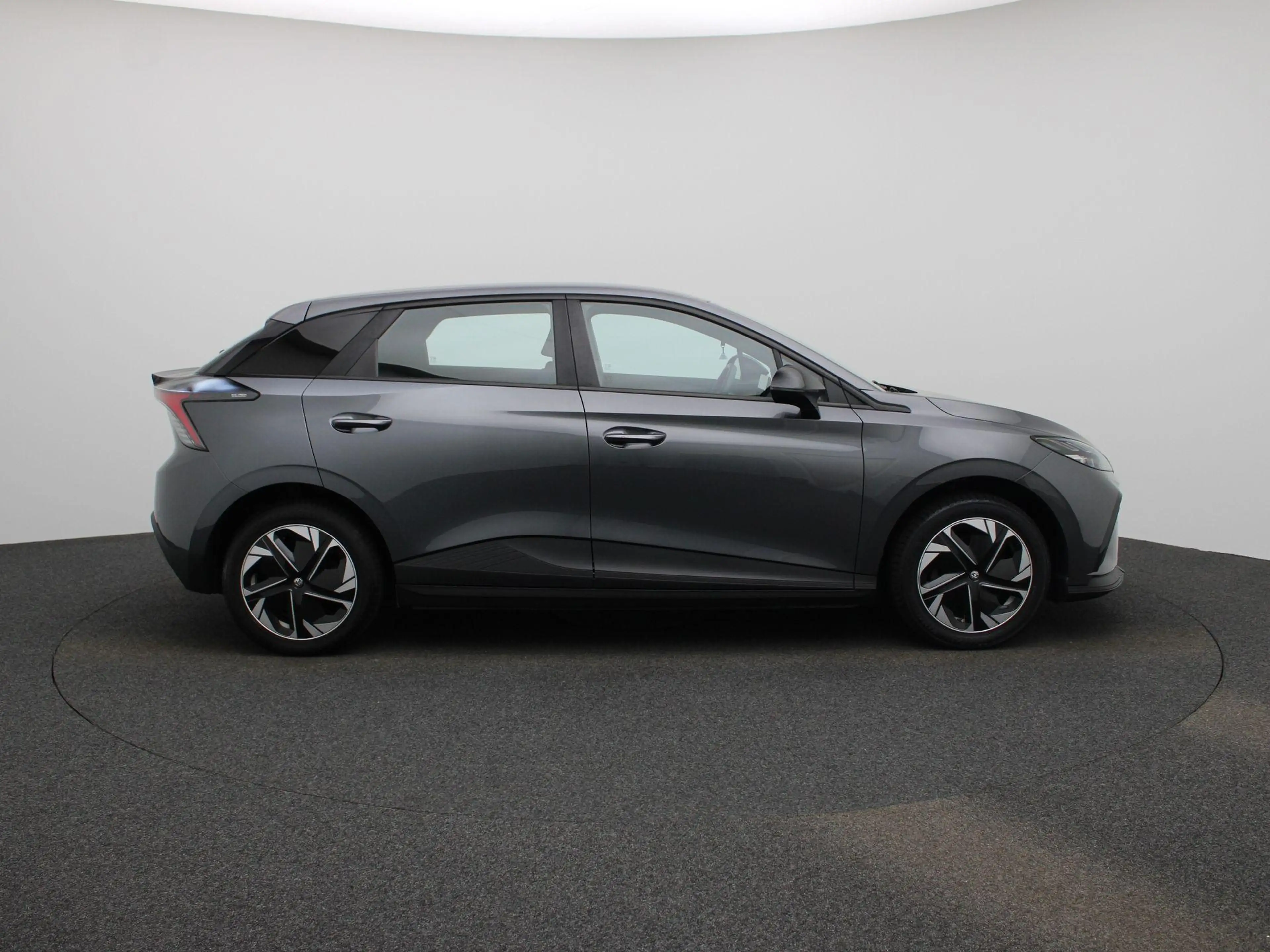 MG MG4 Electric Standard 51 kWh | Navigatie | Apple Carpl — photo 7