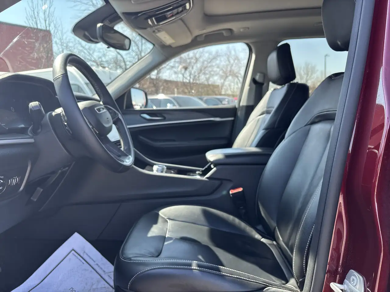 Jeep Grand Cherokee снимка Jeep Grand Cherokee