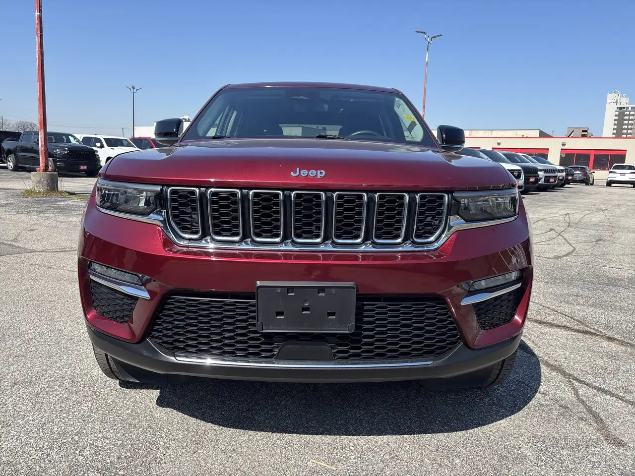 Jeep Grand Cherokee снимка Jeep Grand Cherokee