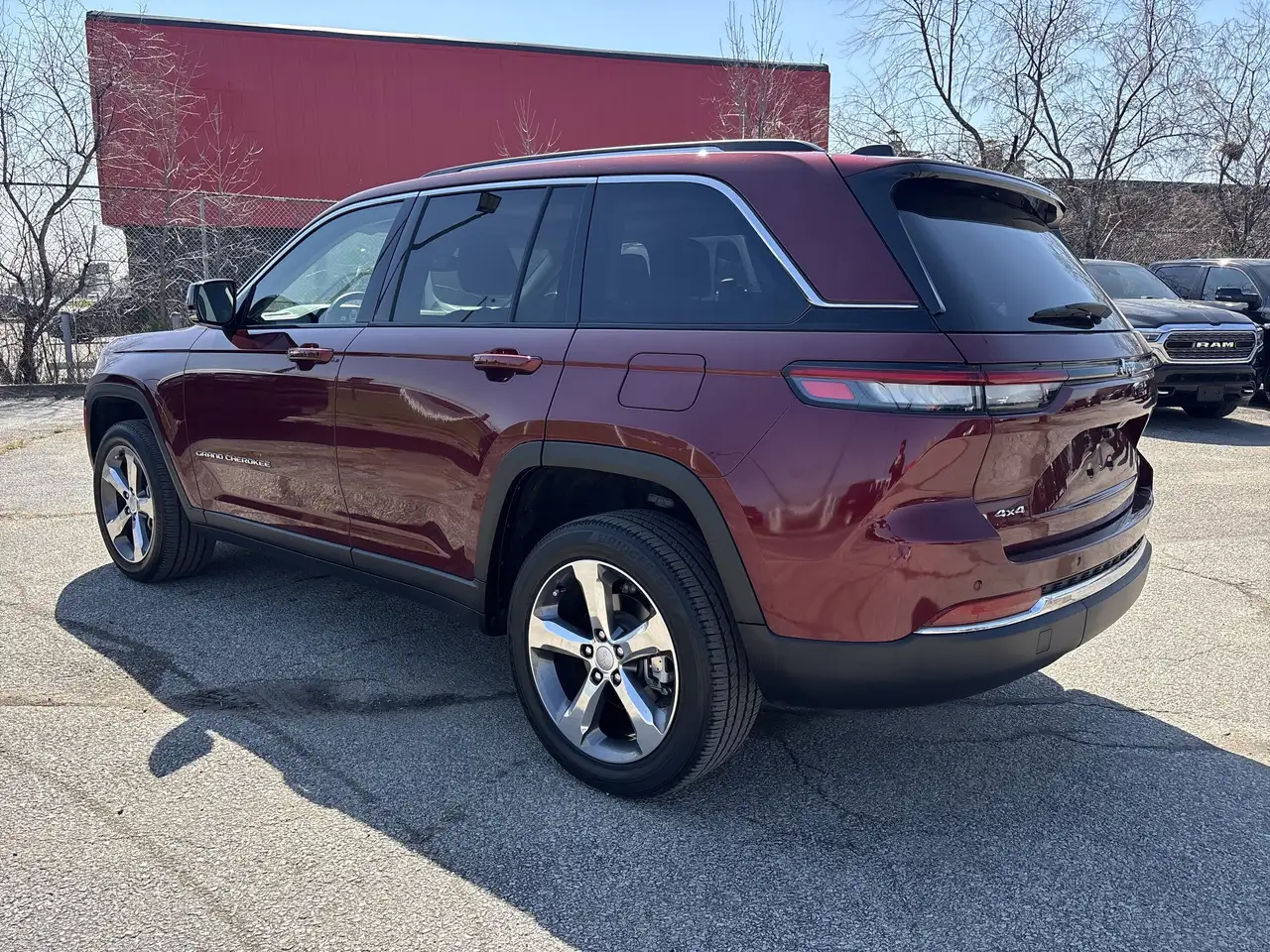 Jeep Grand Cherokee снимка Jeep Grand Cherokee