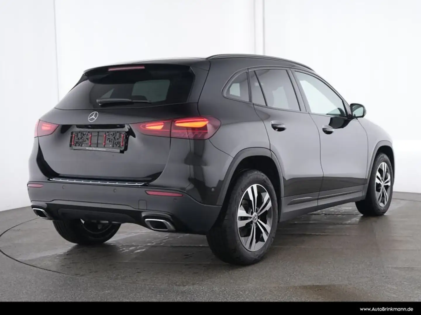 Mercedes-Benz GLA 180 GLA 180 PROGRESSIVE/MULTIBEAM/360°KAM/MBUX/NAVI Schwarz - 2