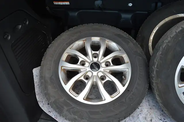 Ford Tourneo Custom view 15