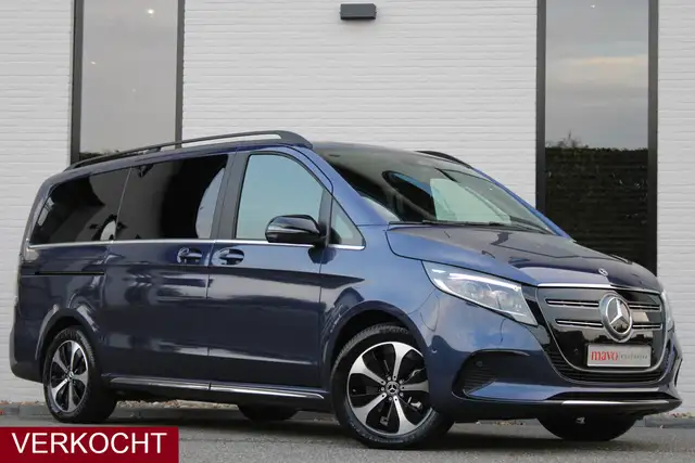 Mercedes-Benz EQV 300 L2 / AMG / New Model / 7-Persoons / Luchtvering /