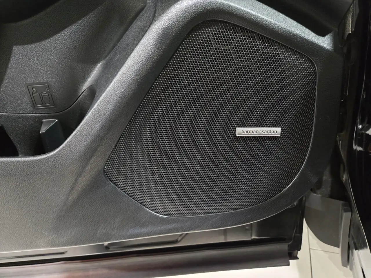 Subaru Ascent снимка Subaru Ascent