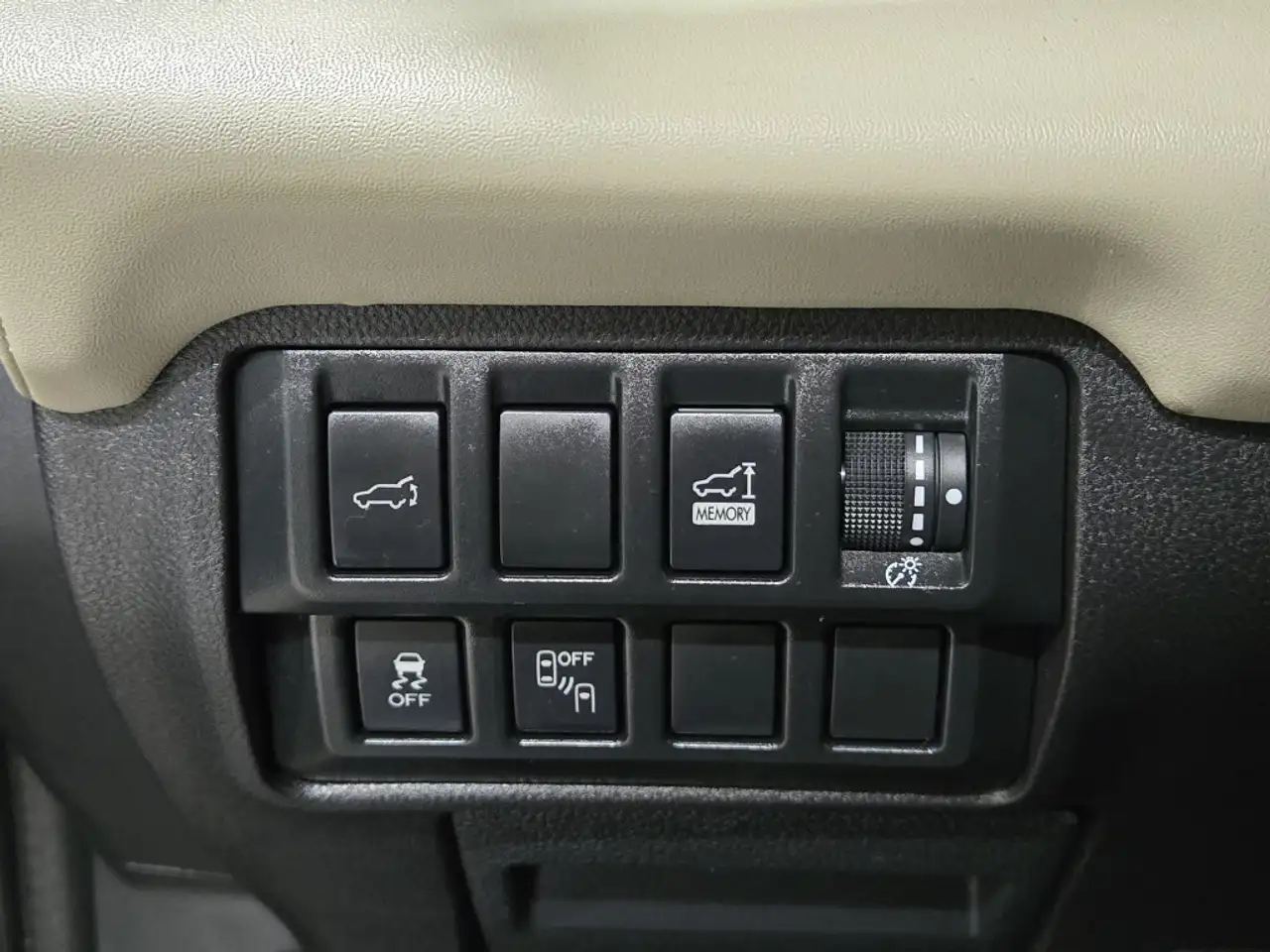 Subaru Ascent снимка Subaru Ascent