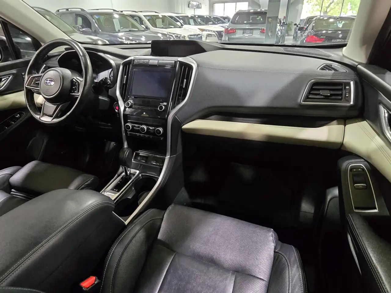 Subaru Ascent снимка Subaru Ascent