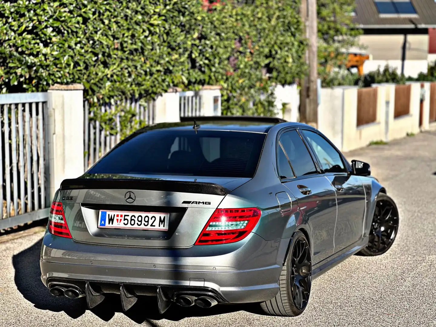 Mercedes-Benz C 63 AMG Avantgarde Aut. Gri - 2