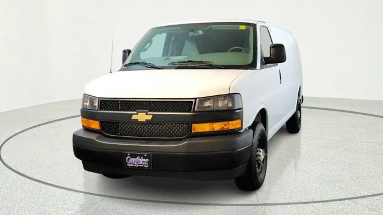 Chevrolet Express 2500 снимка Chevrolet Express 2500