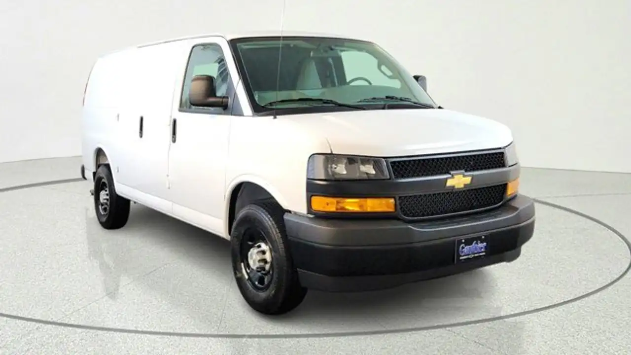 2026 Chevrolet Express 2500