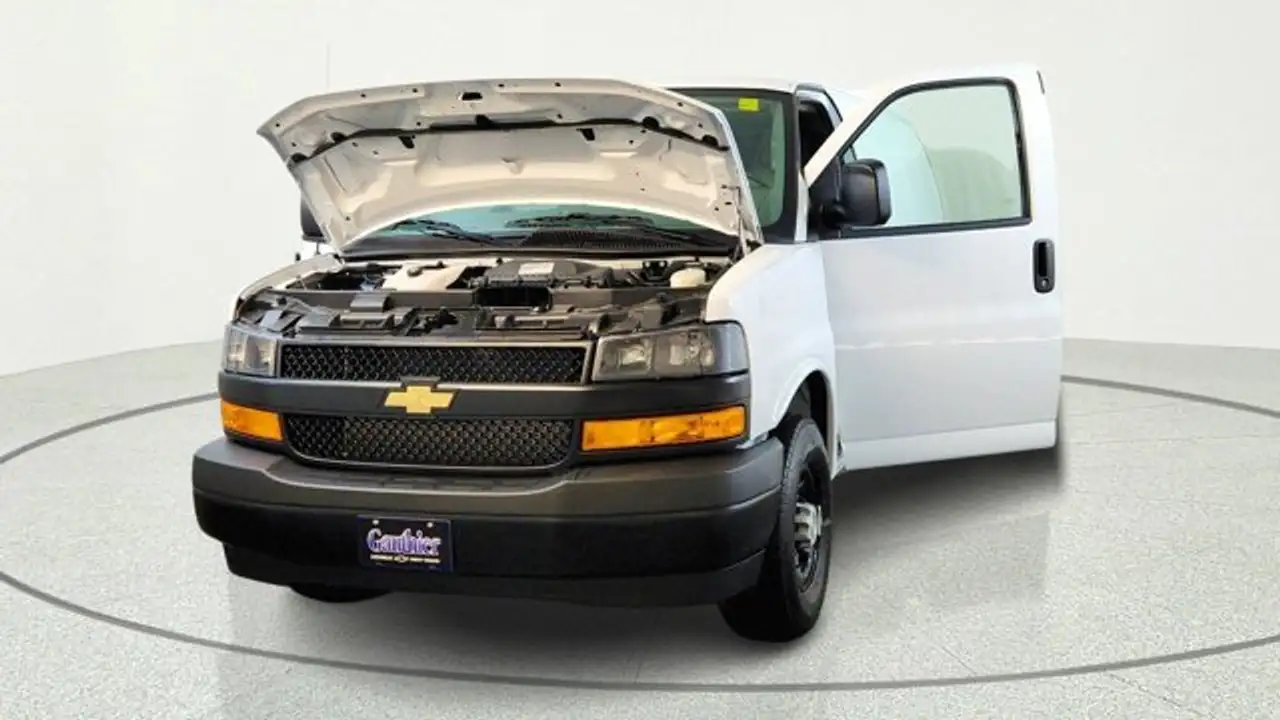 Chevrolet Express 2500 снимка Chevrolet Express 2500