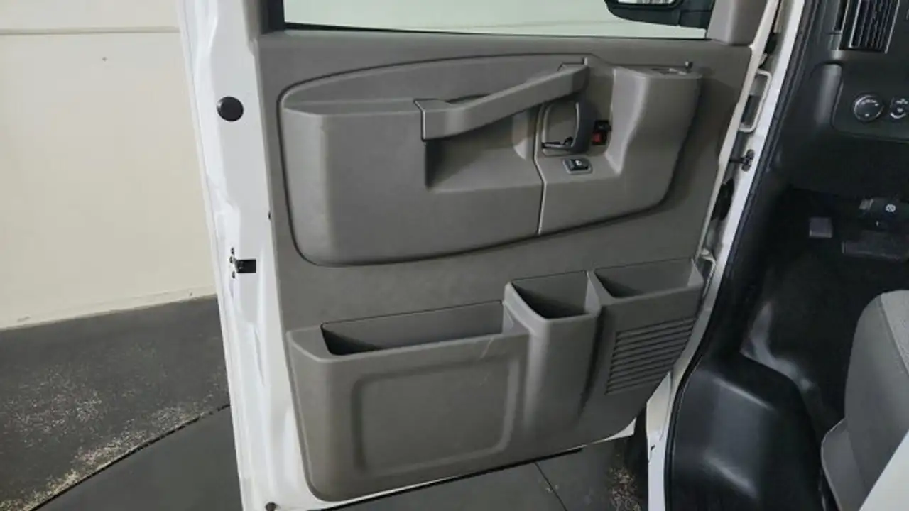 Chevrolet Express 2500 снимка Chevrolet Express 2500
