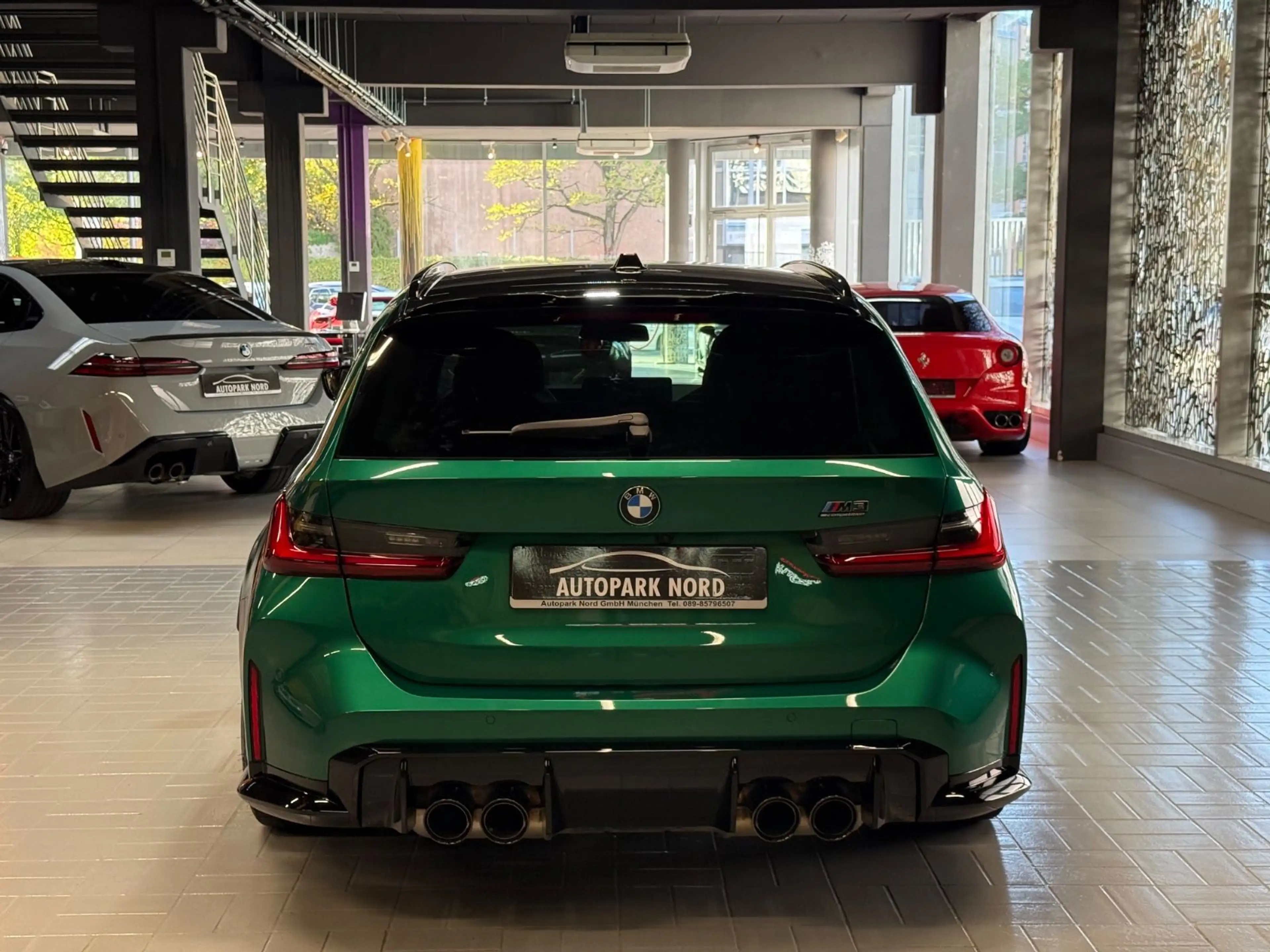 BMW M3 Touring xDrive Competition PANO~HUD~ACC~360° — photo 6
