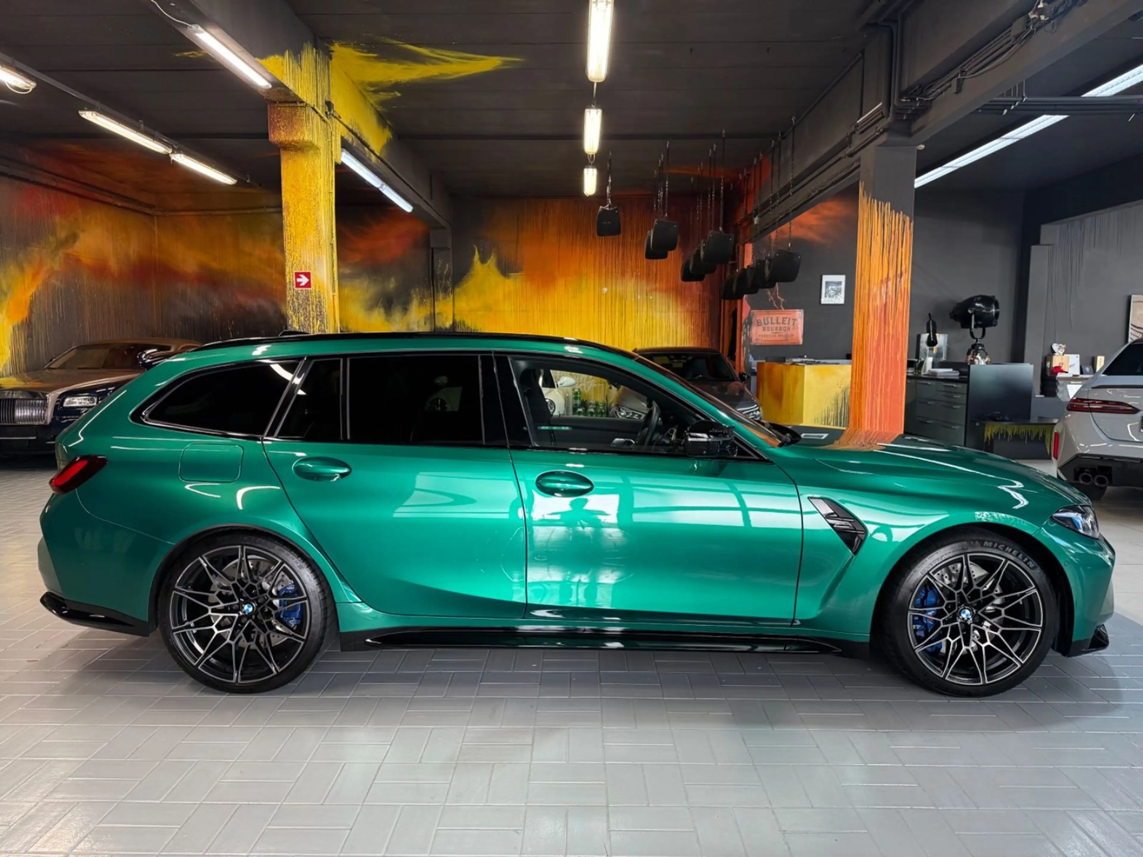 BMW M3 Touring xDrive Competition PANO~HUD~ACC~360° — photo 8