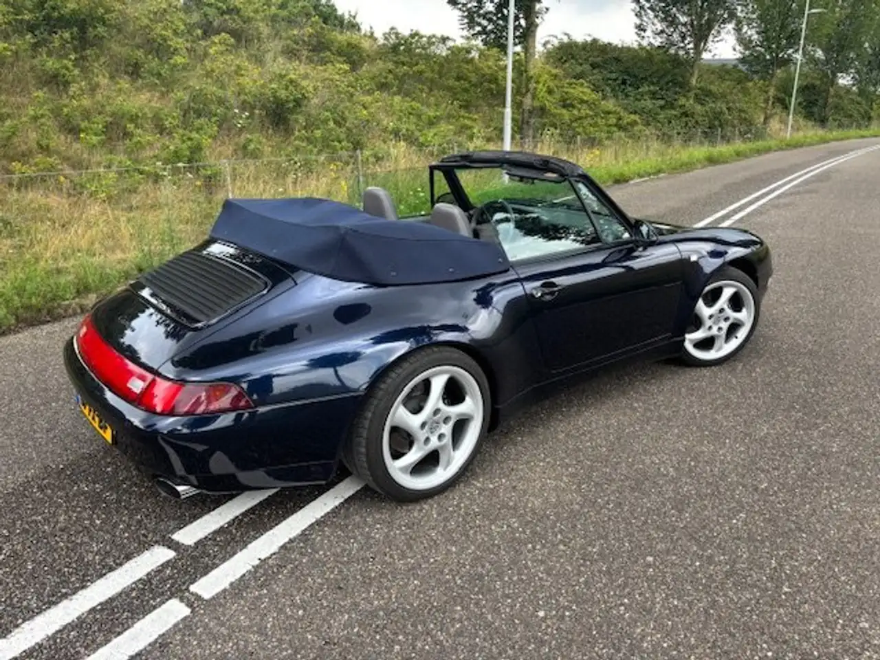 Porsche 911 993 Carrera Cabrio, foto 2
