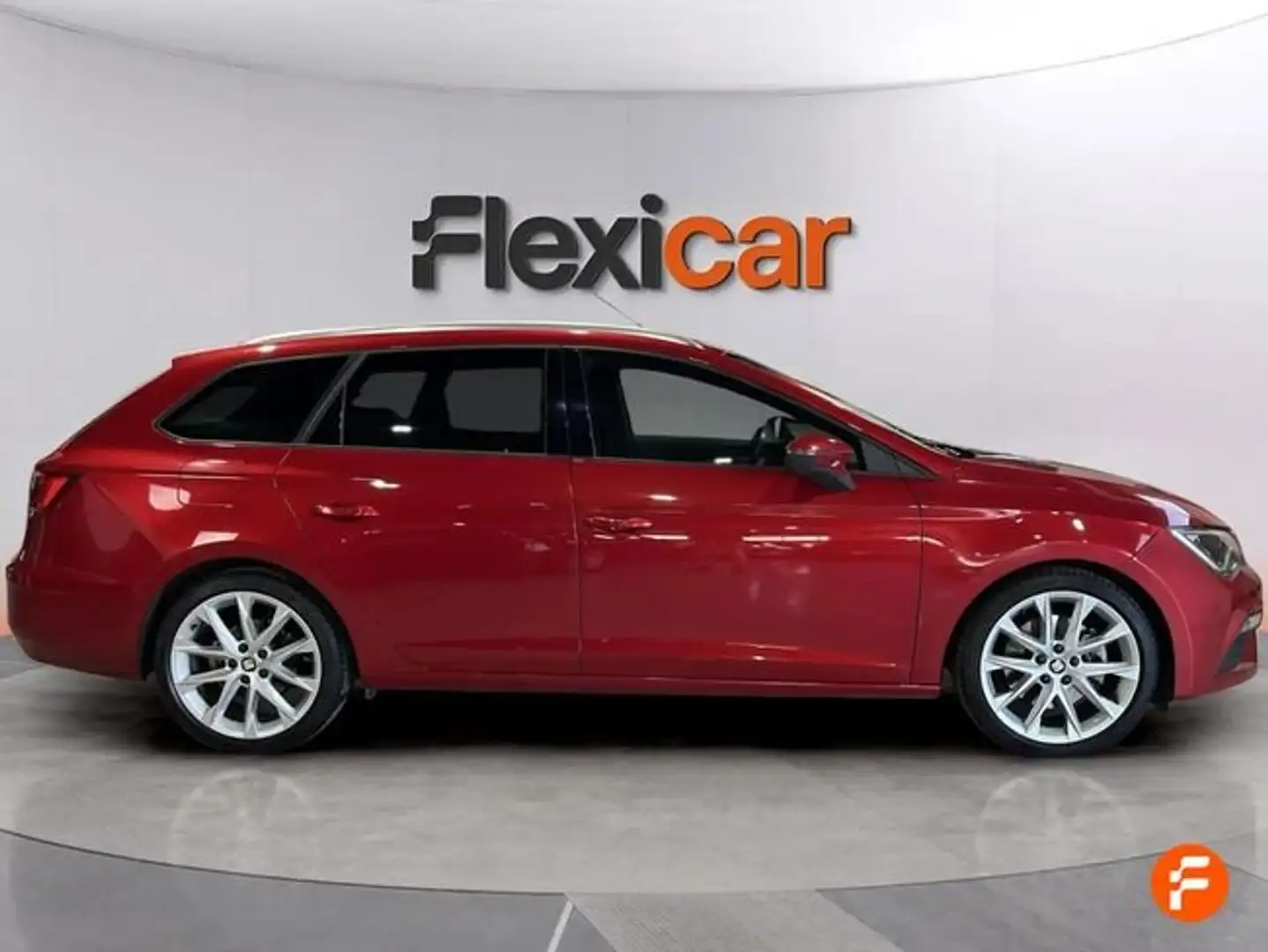 SEAT Leon ST 1.5 EcoTSI S&S FR Fast Edition 150 Rojo - 2
