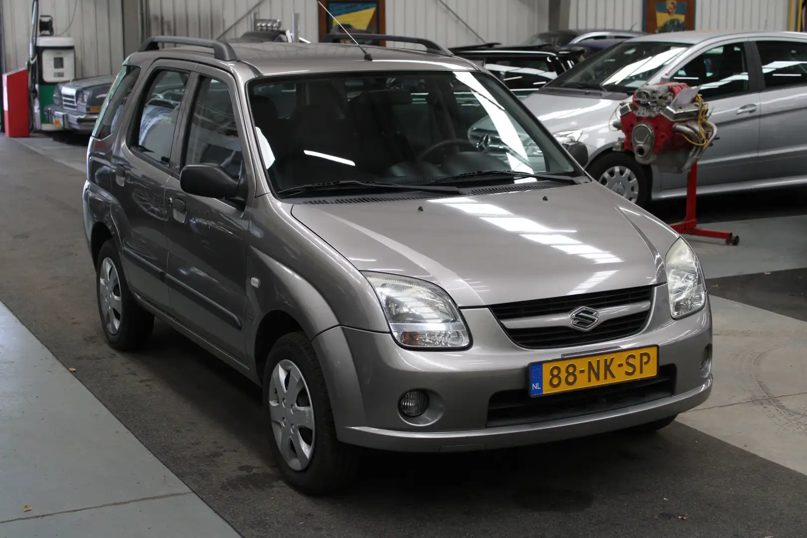 Suzuki Ignis 1.3-16V GLS Airco, Stuurbekrachtiging, 5 Deurs Gris - 2