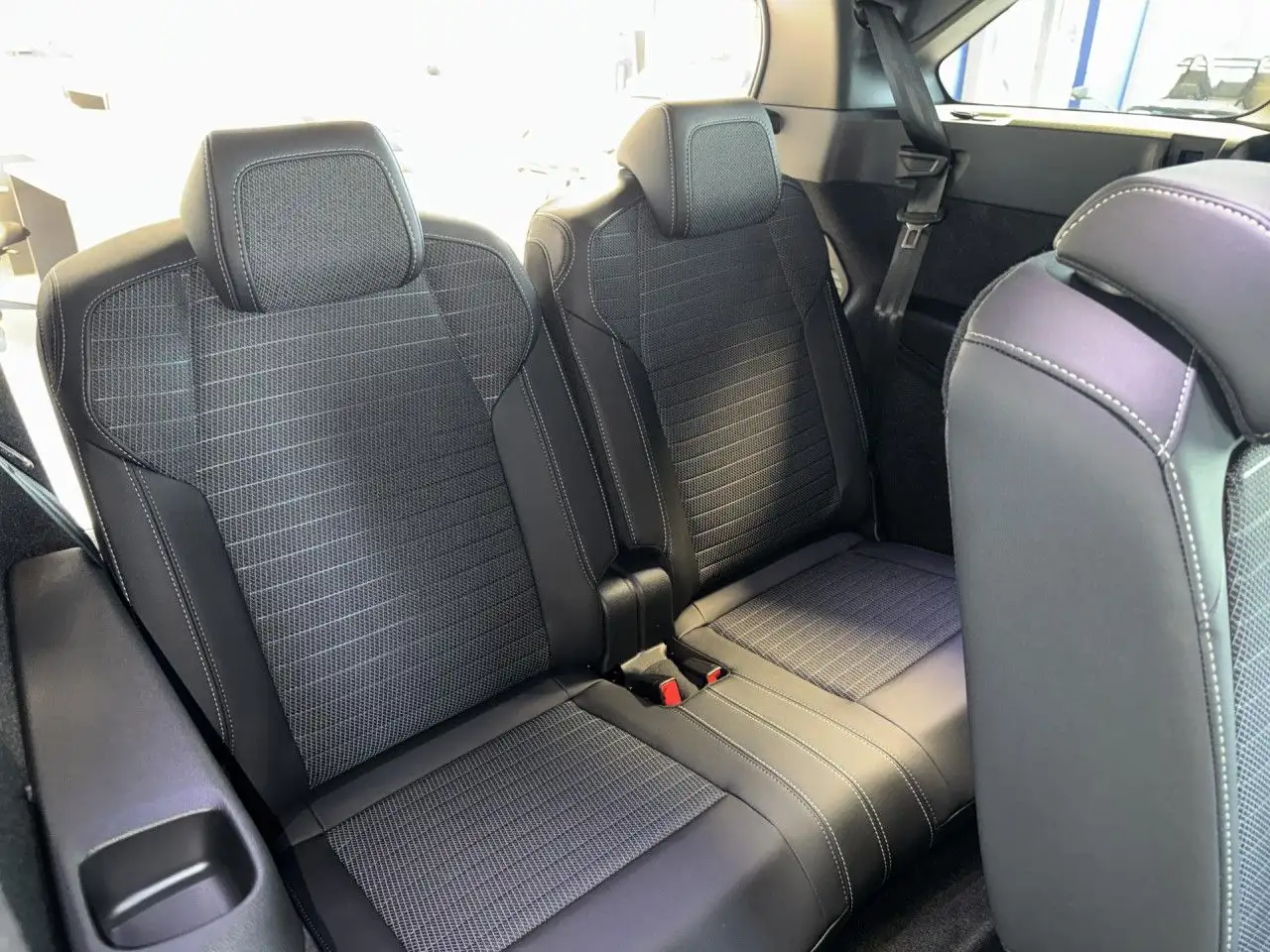 Peugeot 5008 Hybrid 145 GT, 360, ACC, Schiebedach! Navi, миниатюра 22