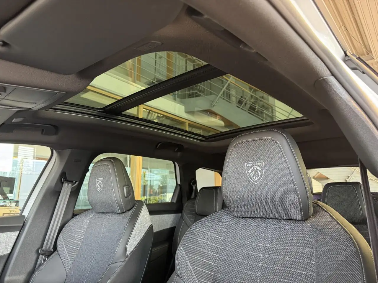 Peugeot 5008 Hybrid 145 GT, 360, ACC, Schiebedach! Navi, миниатюра 17