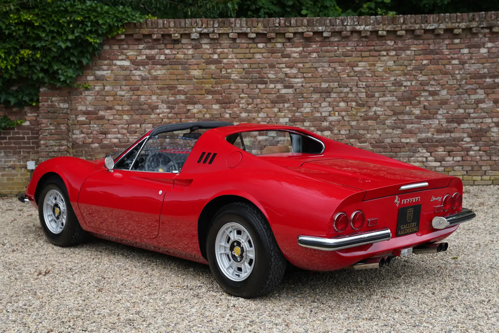 Ferrari 246 GTS "Matching numbers" "matching numbers" 246 GTS Rouge - 2