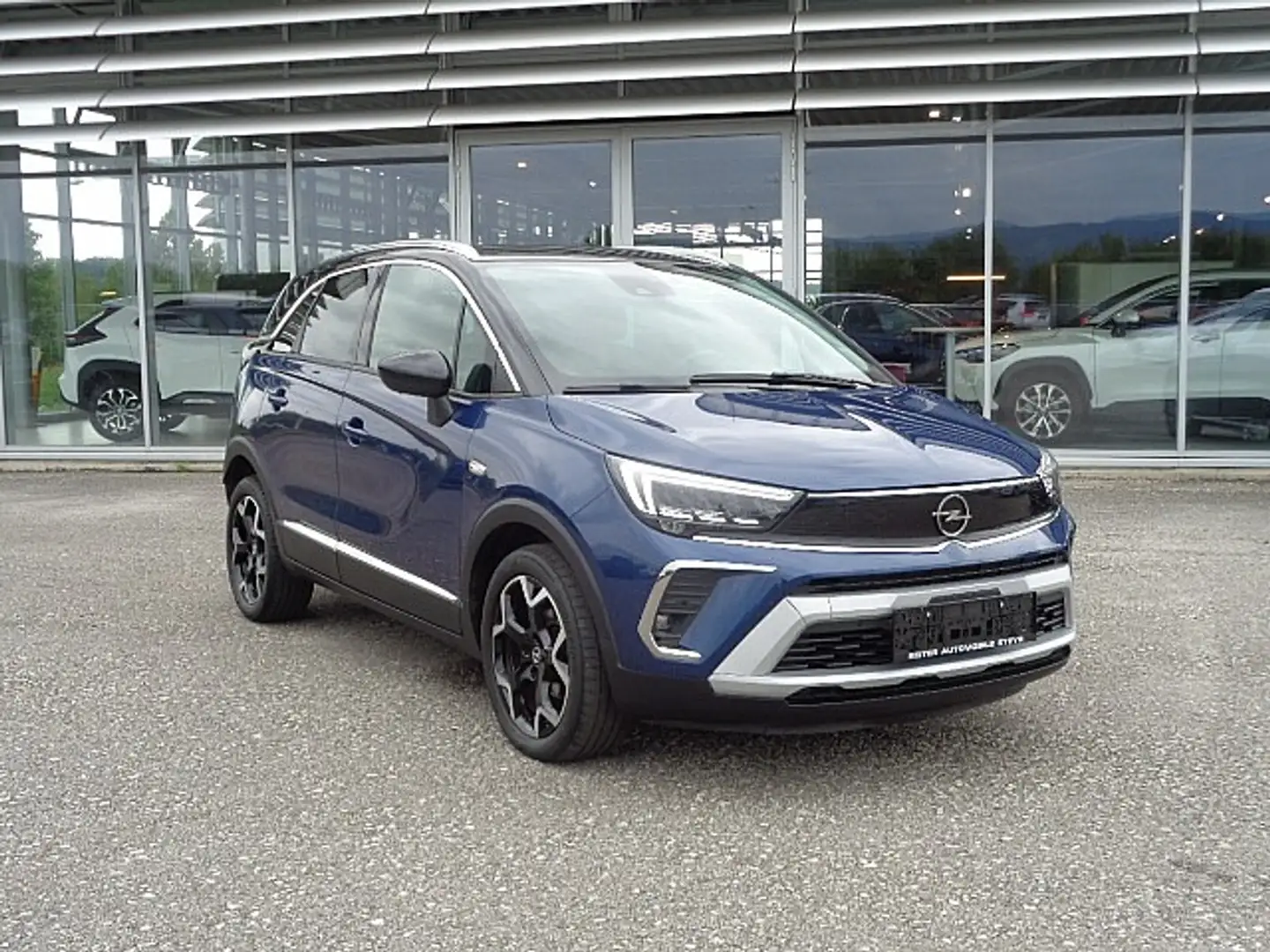 Opel Crossland 1,5 CDTI Ultimate Blauw - 1
