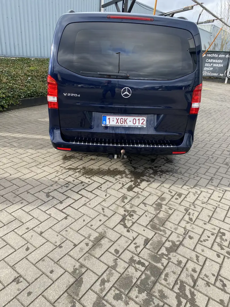 Mercedes-Benz V 220 (BlueTEC) d lang 7G-TRONIC - 1