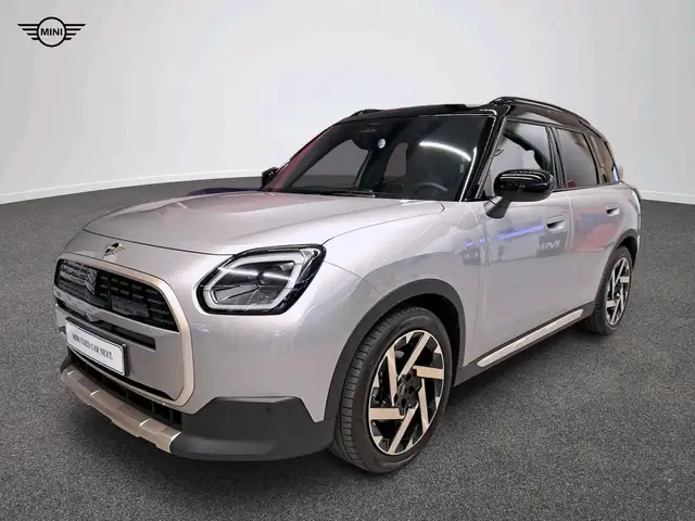 MINI Countryman E Favoured Trim