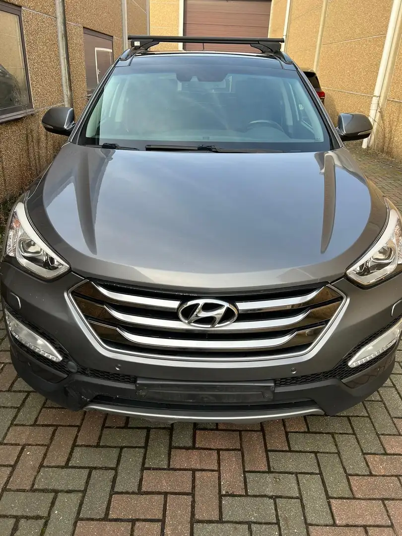 Hyundai SANTA FE 2.2 CRDi 2WD Business Edition 7p Grijs - 1