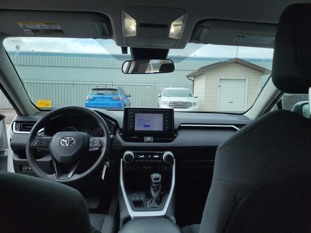 Toyota RAV 4 снимка Toyota RAV 4