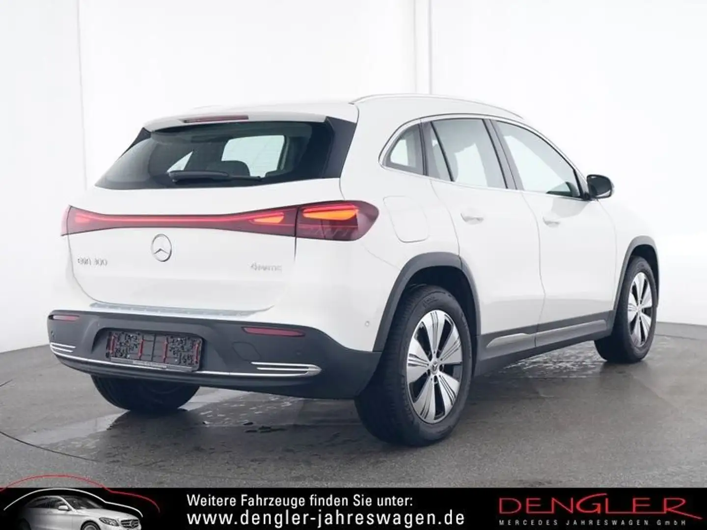 Mercedes-Benz EQA 300 4M INTERIEUR SAGEGREY PROGRESSIVE ADV Blanc - 2
