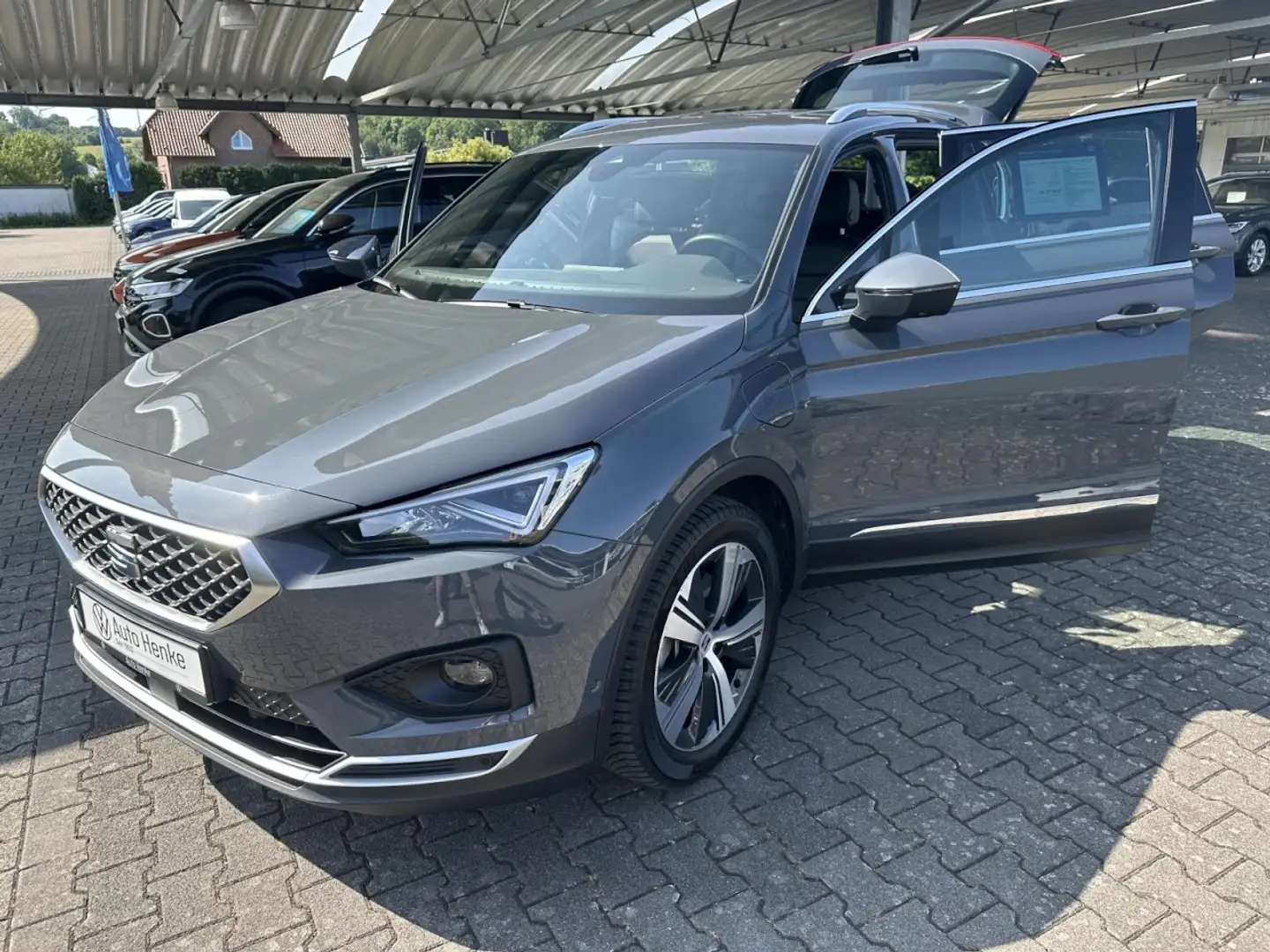 SEAT Tarraco 1.4 eHybrid OPF DSG XPERIENCE + LEDER + AHK + ACC Gris - 2