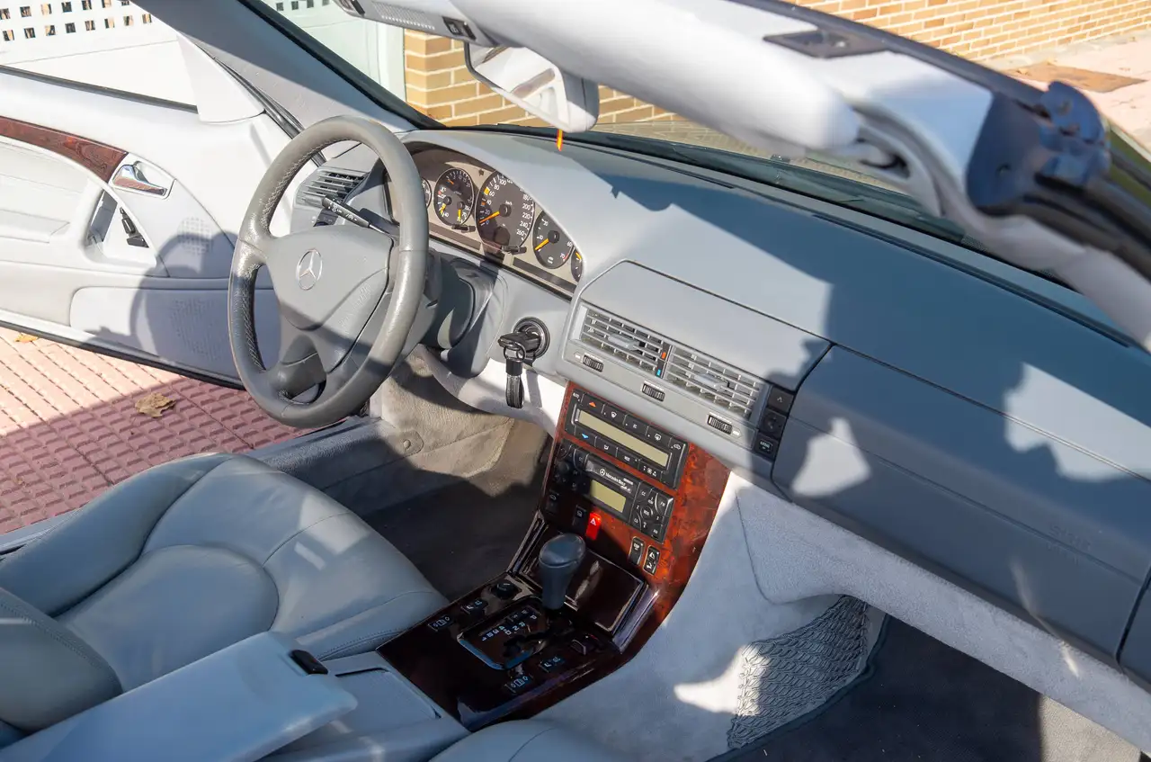 Mercedes-Benz SL 320, foto 5