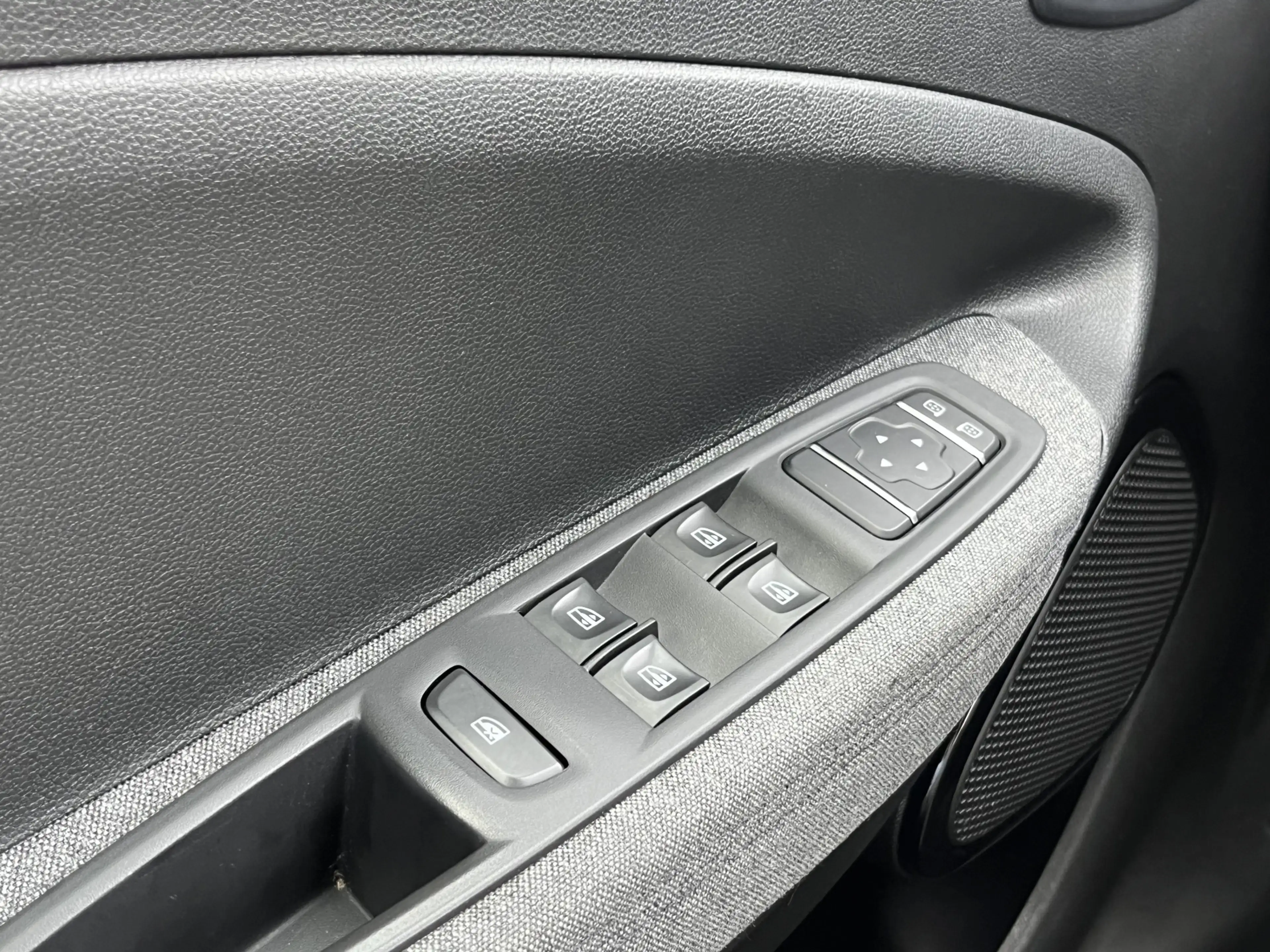 Renault ZOE R135 52 kWh / Koopaccu / Keyless / Camera / Parkee — photo 25