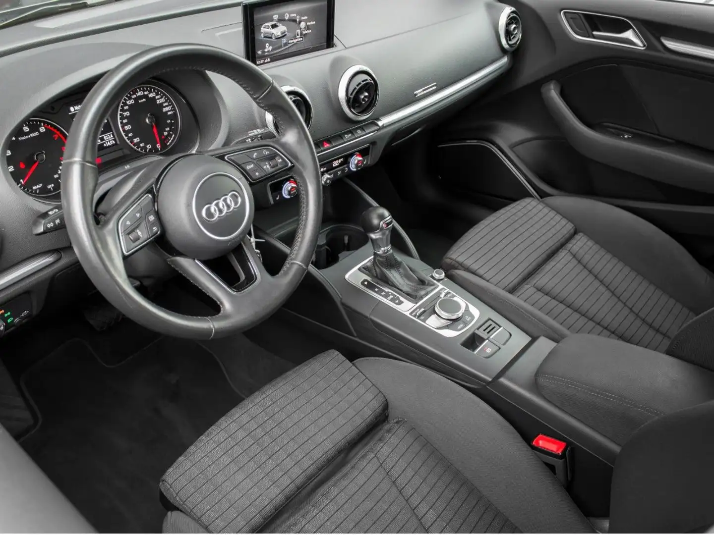 Audi A3 Sportback S Line S-tronic *LED*Navi*B&O* Noir - 2
