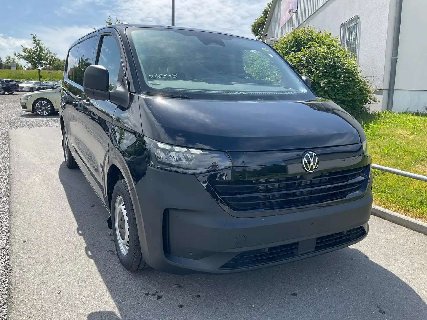 Volkswagen T7 Kastenwagen Kastenwagen 2.0 TDI 110 kW LR DSG LR, Navi, Kam... Negru - 1