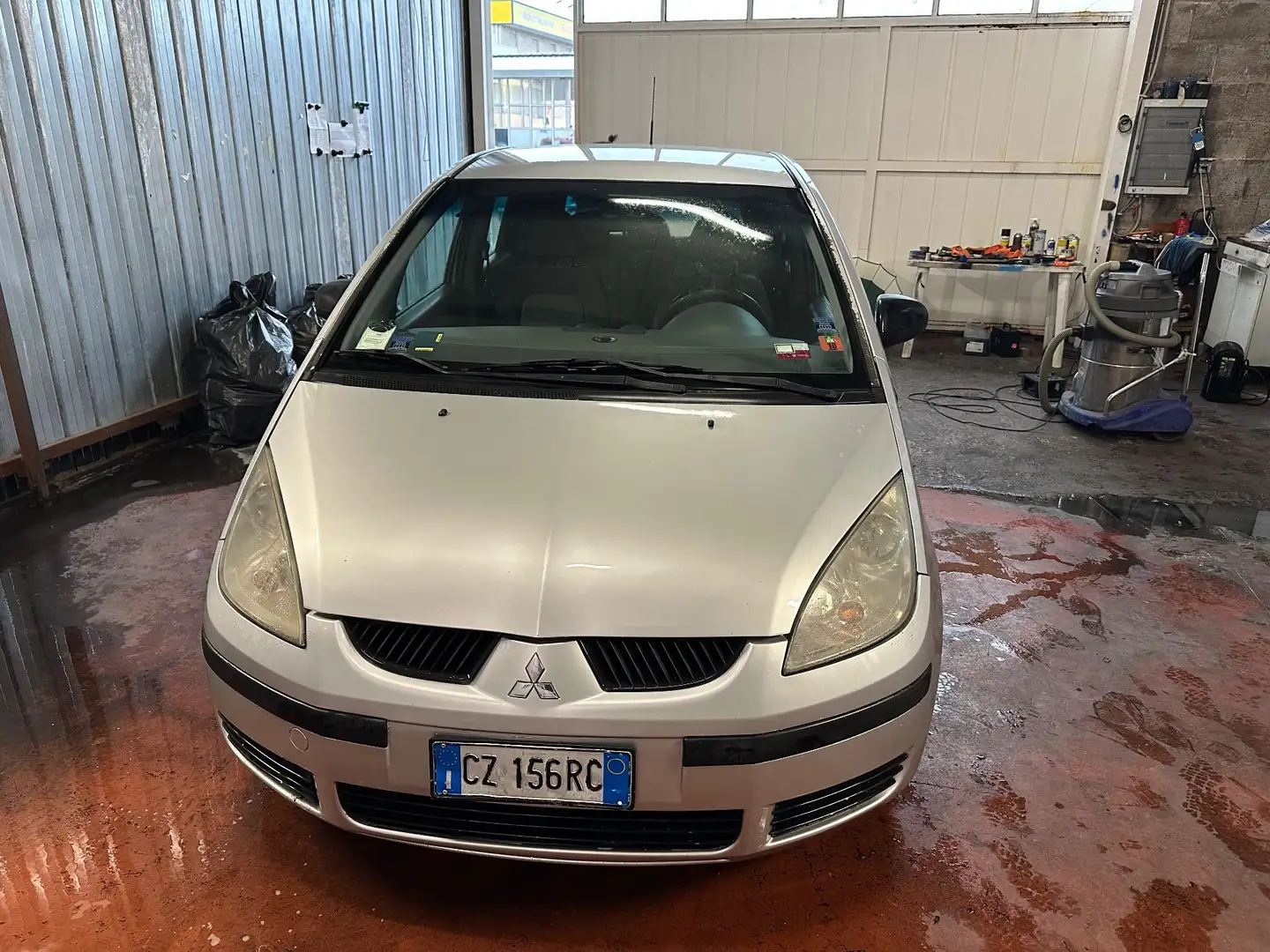 Mitsubishi Colt Colt 1.3 16V 5p. Invite Grigio - 2