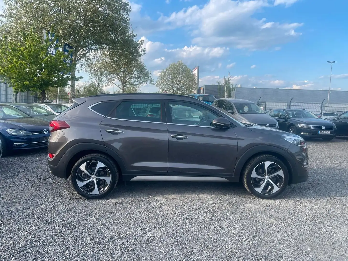 Hyundai TUCSON Premium 4WD - 1