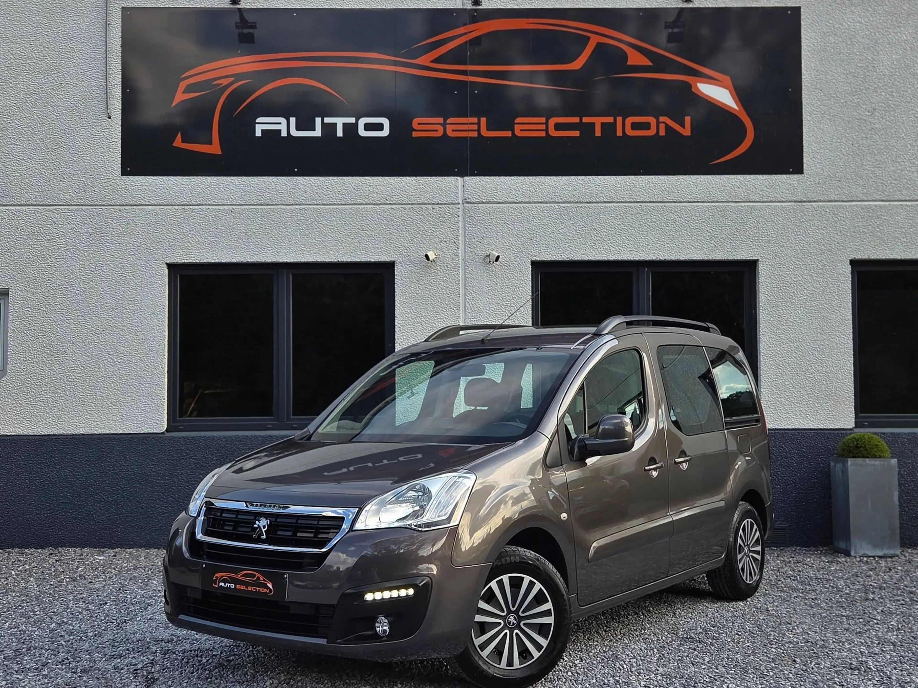 Peugeot Partner Tepee 1.6 HDi | CLIM | LED | GARANTIE 12 MOIS