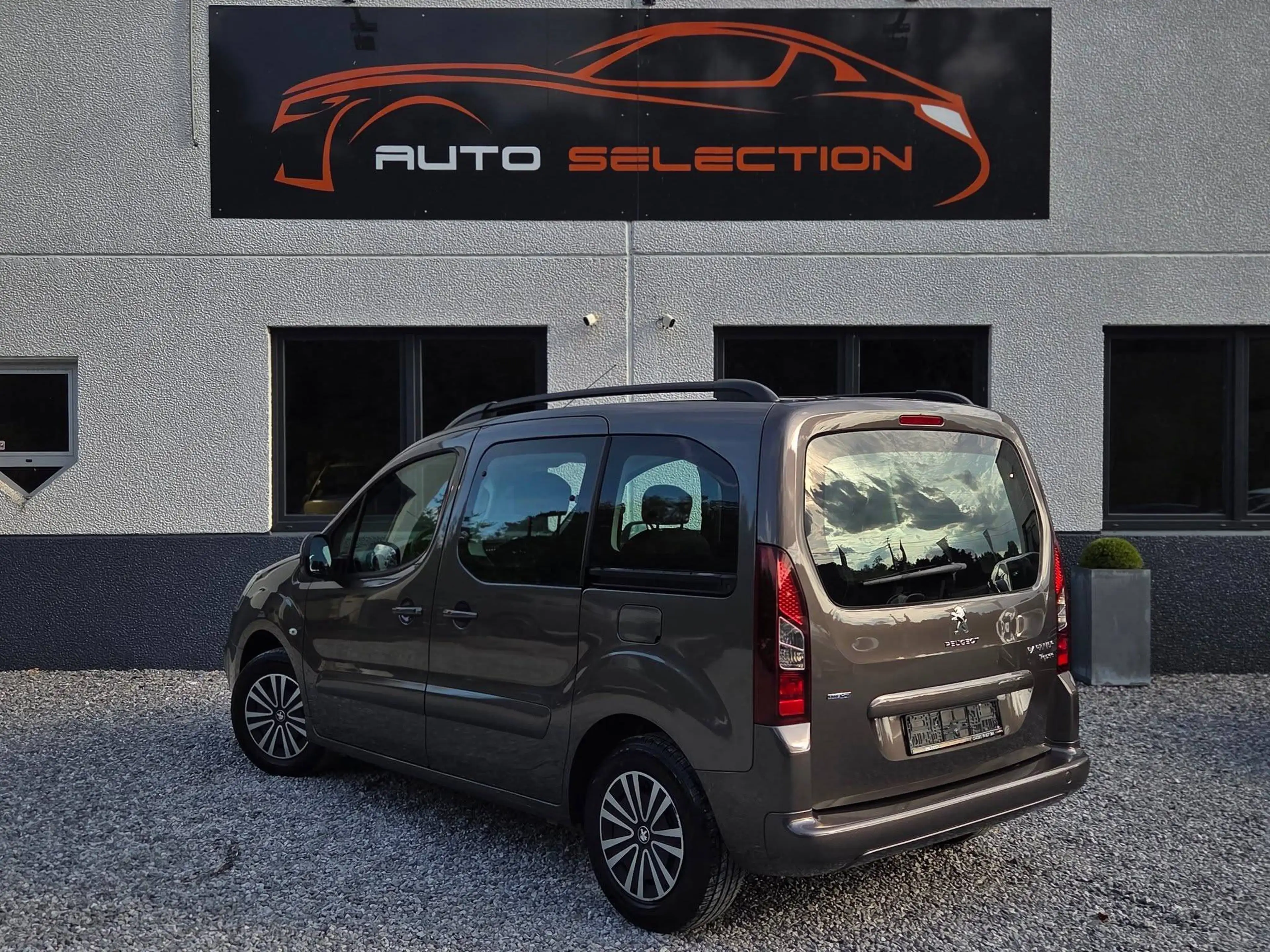 Peugeot Partner Tepee 1.6 HDi | CLIM | LED | GARANTIE 12 MOIS — photo 2