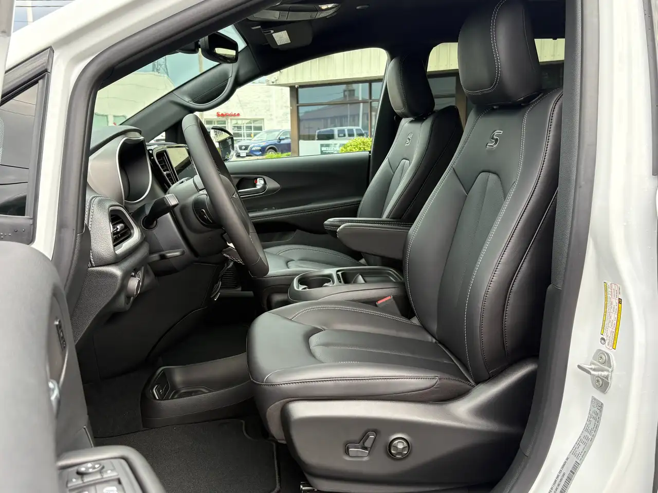 Chrysler Pacifica fotografie Chrysler Pacifica