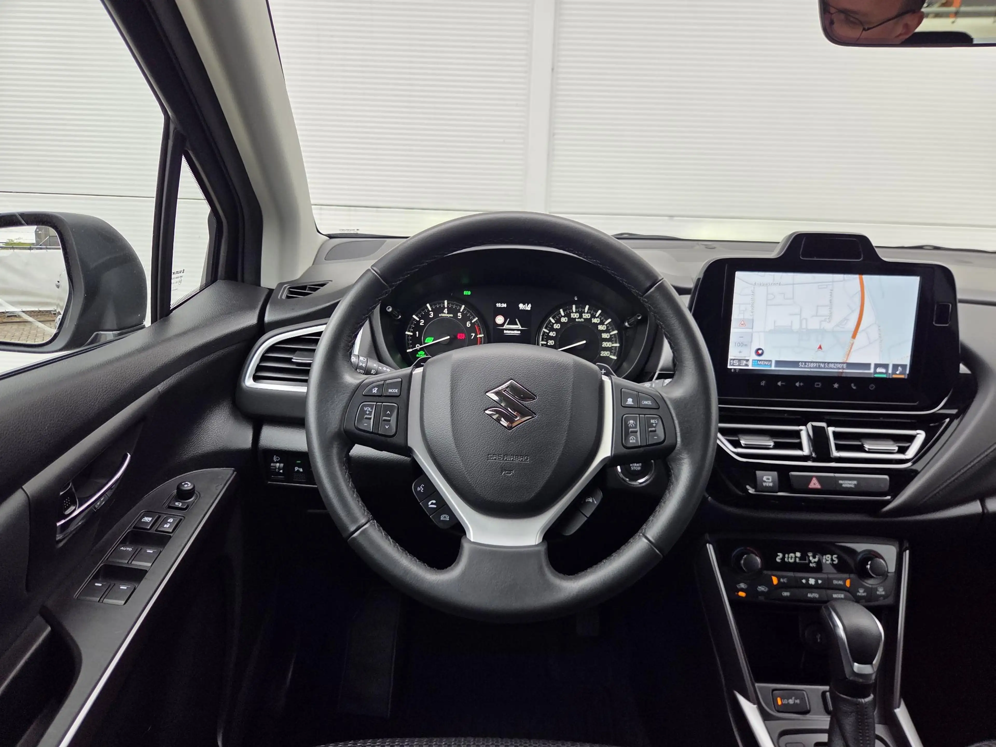 Suzuki S-Cross 1.5 Hybrid Style / Airco / Cruise Control / keyles — photo 17