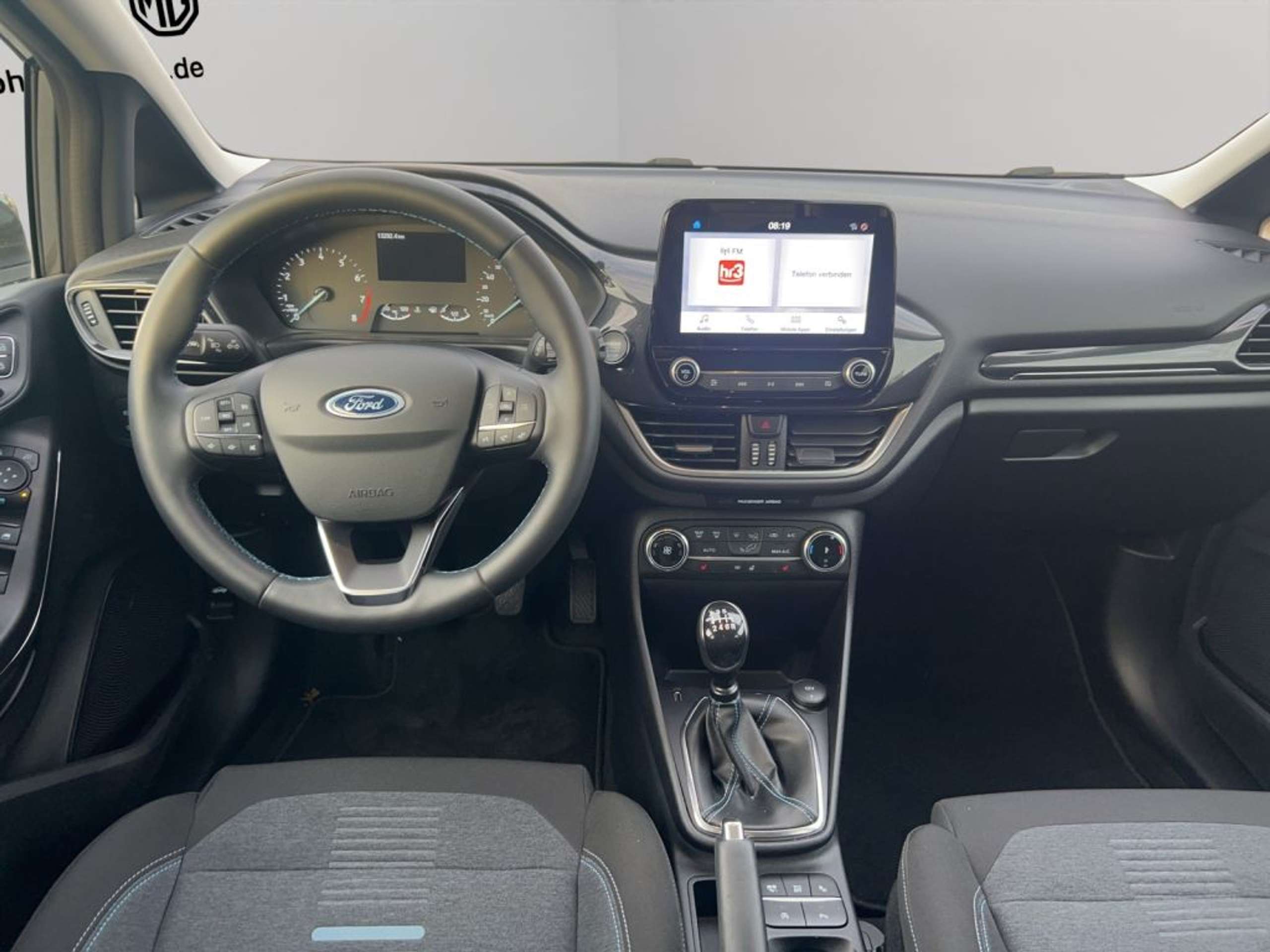 Fahrzeugabbildung Ford Fiesta 1.0 EcoBoost Hybrid S&S ACTIVE X - mit KI generiert/bearbeitet
