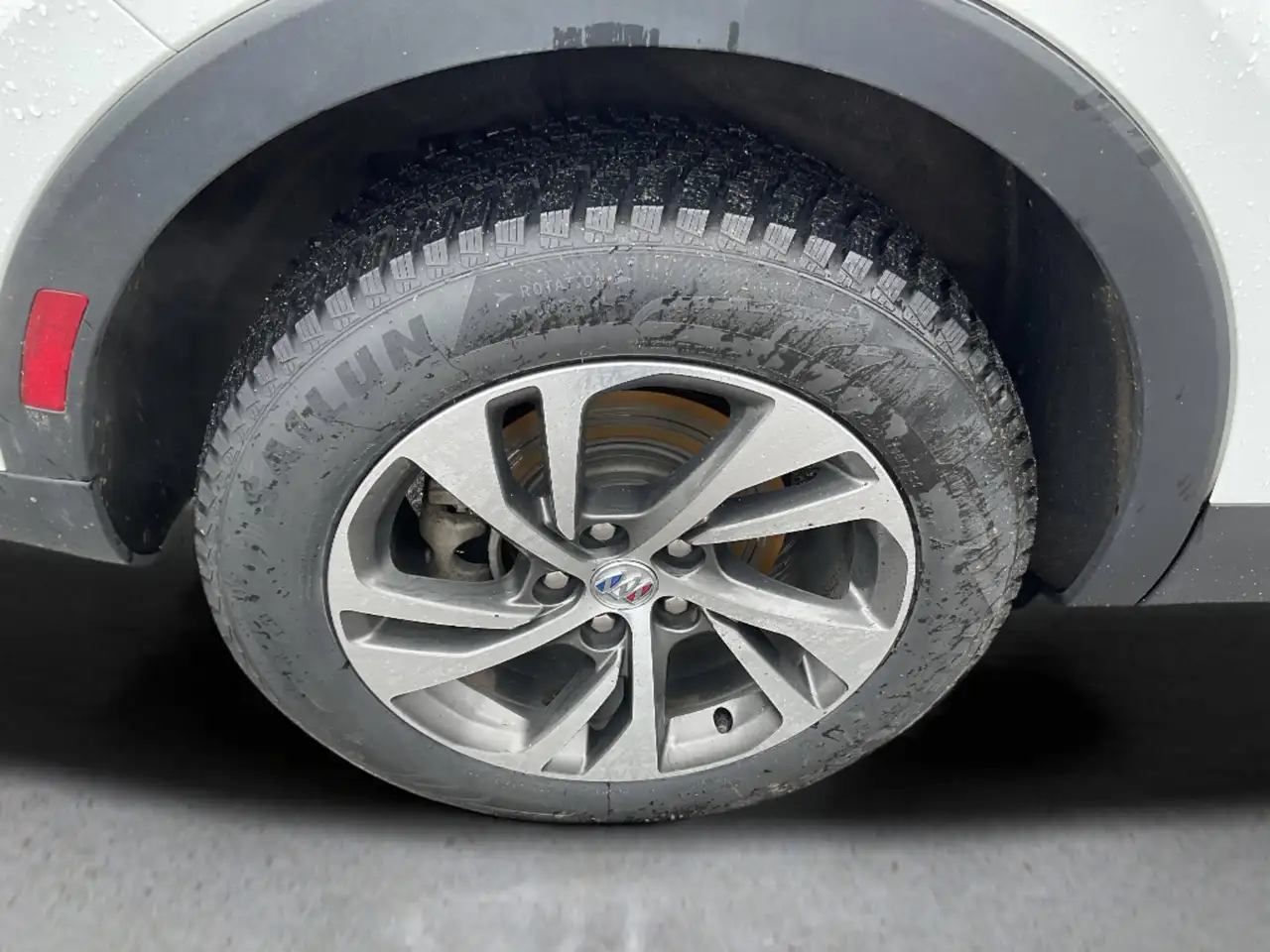Buick Envision fotografie Buick Envision