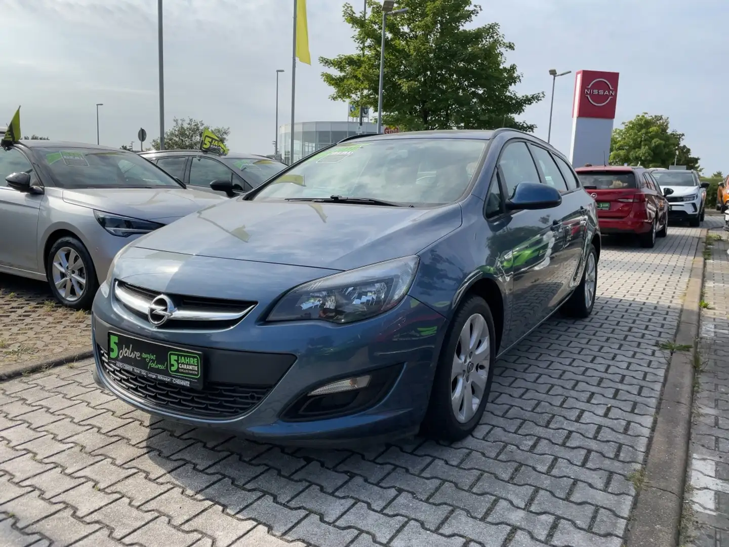 Opel Astra J ST 1.6 Style Klimaautomatik/SHZ/LHZ/PDC Bleu - 2