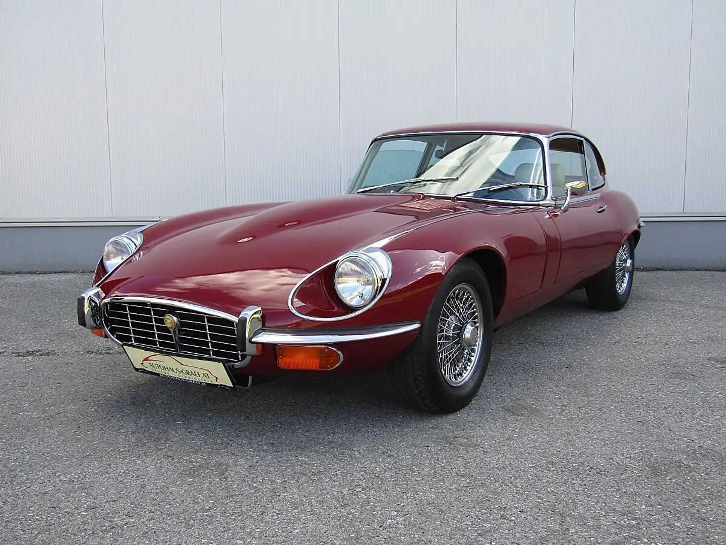Jaguar E-Type Jaguar E-Type V12 Coupe Serie III Rot - 1