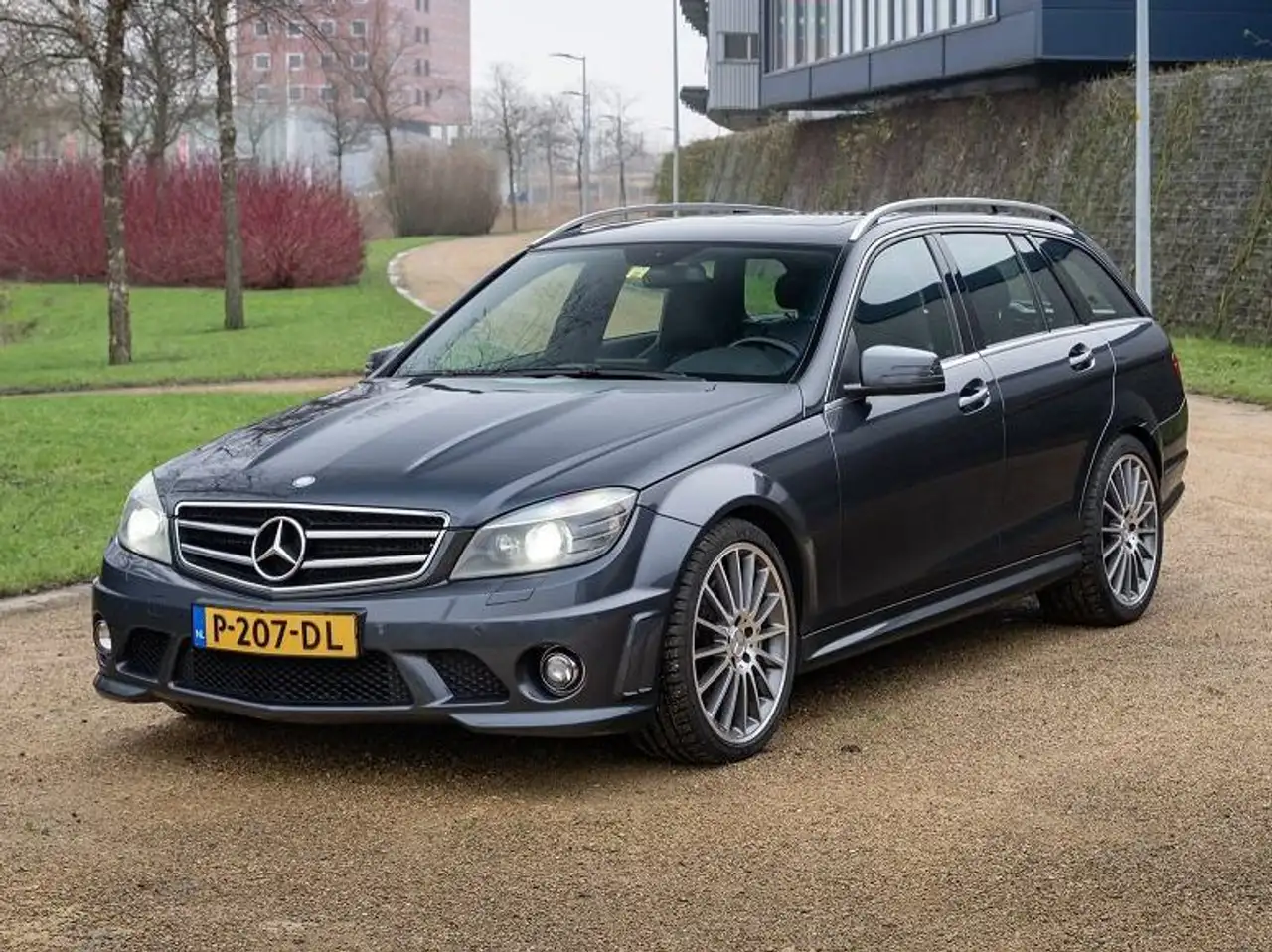 Mercedes-Benz C 63 AMG