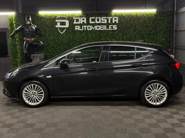 Opel Astra view 6