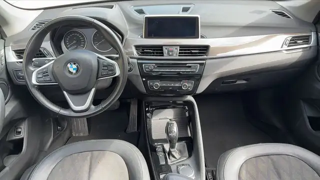 BMW X1 view 11