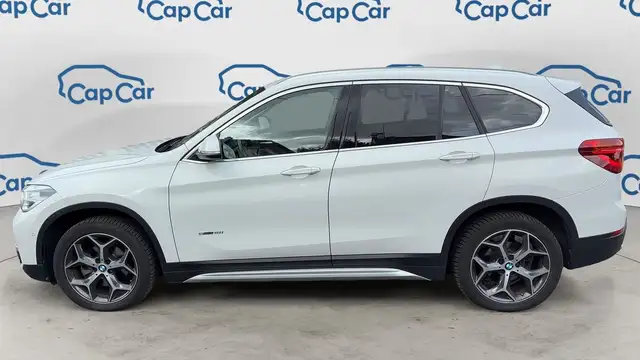 BMW X1 view 2